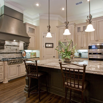 Little Rock, Arkansas Falata Chateau Kitchen