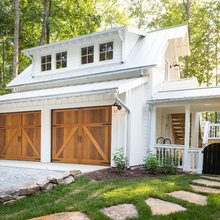 Detached Garage