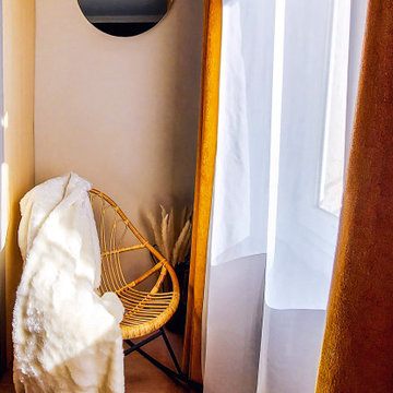 Coin Rocking Chair - Chambre V