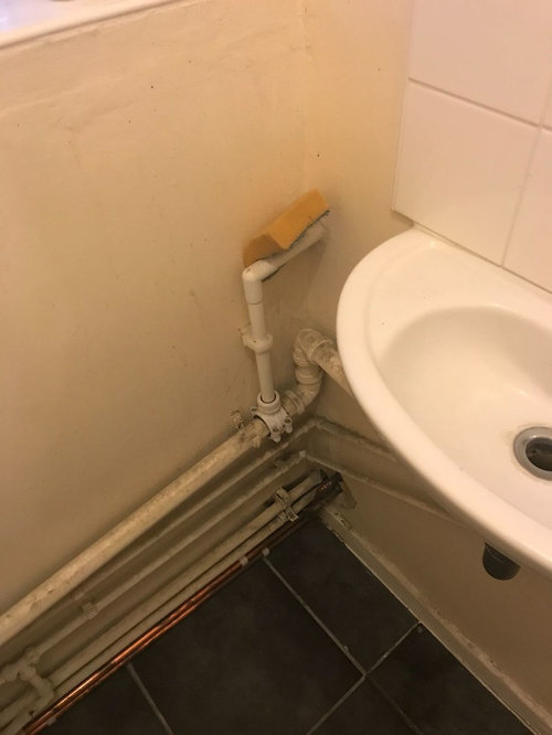 Need to hide bathroom and toilet pipes! Houzz UK