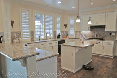 Inspiration for a transitional kitchen remodel in Los Angeles