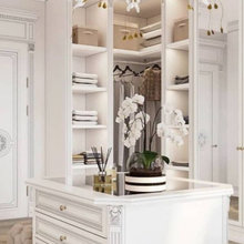 Julia's Closet