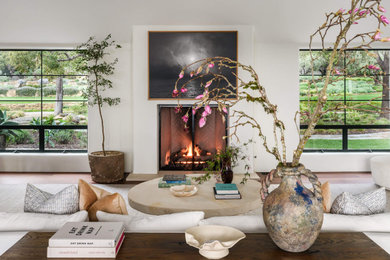 Example of a tuscan living room design in San Francisco