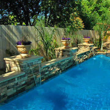 Water Feature on Pool with Spa