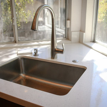 Modern Honey Kitchen