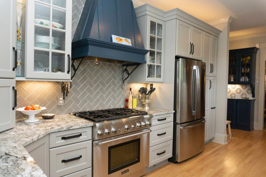 Antique iron corbels with Range hood