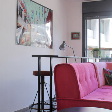 My Houzz: Colorful Weekend Apartment Getaway in Israel