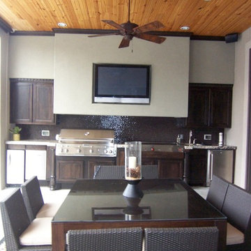 Outdoor Kitchens