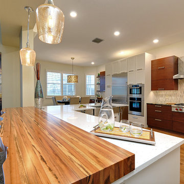 BAM! Exceptional transitional kitchen