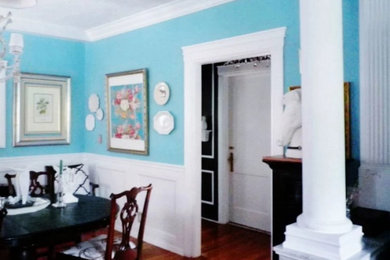 Kitchen/dining room combo - traditional medium tone wood floor kitchen/dining room combo idea in Miami with blue walls