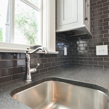 120 Taggart Ave