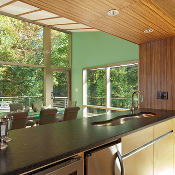 3 Pavilions