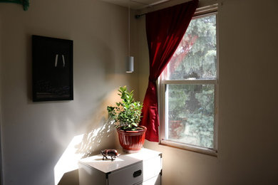 Bedroom photo in Philadelphia