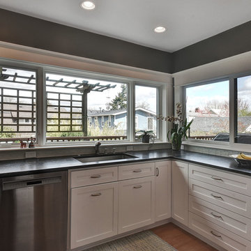 Laurelhurst Kitchen