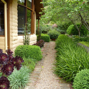Lathouris Garden