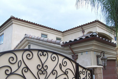 This is an example of a classic house exterior in San Diego.