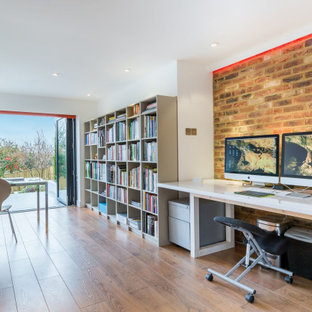 75 Most Popular Contemporary Home Office and Library Design Ideas for