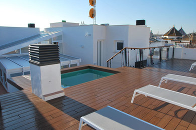 Photo of a modern terrace in Seville.