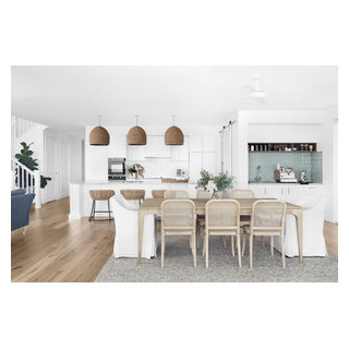Hamptons Residence - Beach Style - Kitchen - Sunshine Coast - by Taylor ...