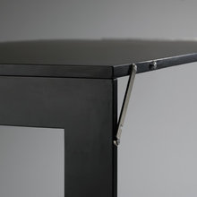 folding table