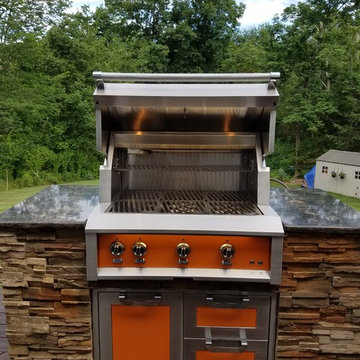 Outdoor Kitchens