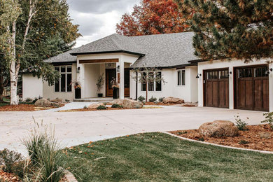 Entryway - country entryway idea in Denver
