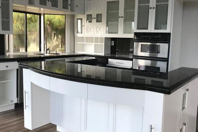 Inspiration for a kitchen remodel in San Diego