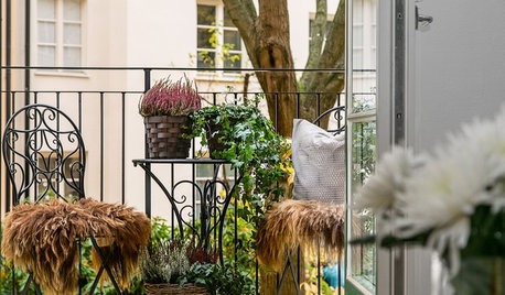 Der Balkon im Herbst: Was jetzt zu tun ist