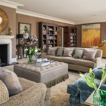 Traditional Living Room