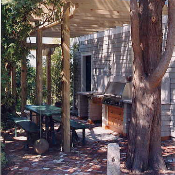 Family Compound on Narragansett Bay, RI