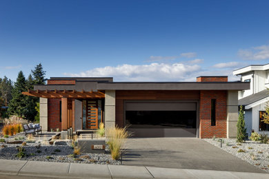 Minimalist exterior home photo in Other