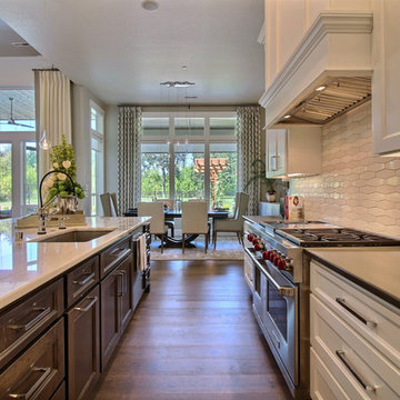 The Eagle's Peak : 2018 Parade of Homes