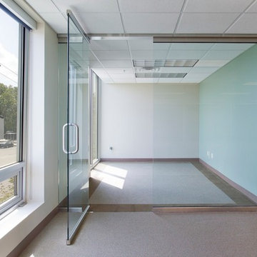 Frameless Office & Conference Rooms