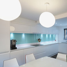 glass backsplash
