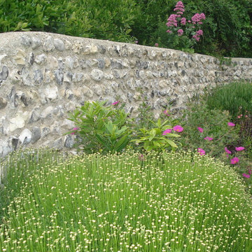 Flint Walls
