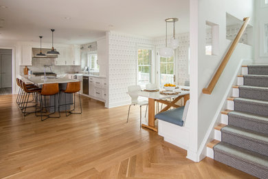 Kitchen - transitional kitchen idea in New York