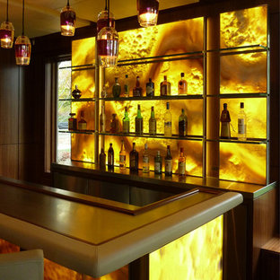 グランドラピッズのコンテンポラリースタイルのおしゃれなホームバーの写真