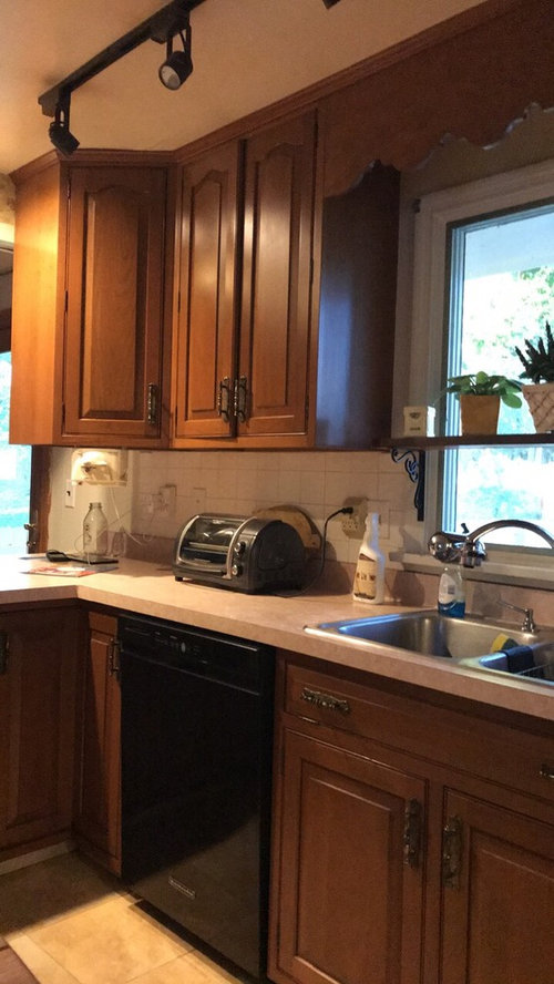 need to coordinate countertops with a backsplash
