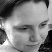 Keely Schellenberg's photo