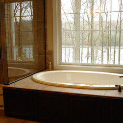 Red Bud Trail Residence - Bathtubs