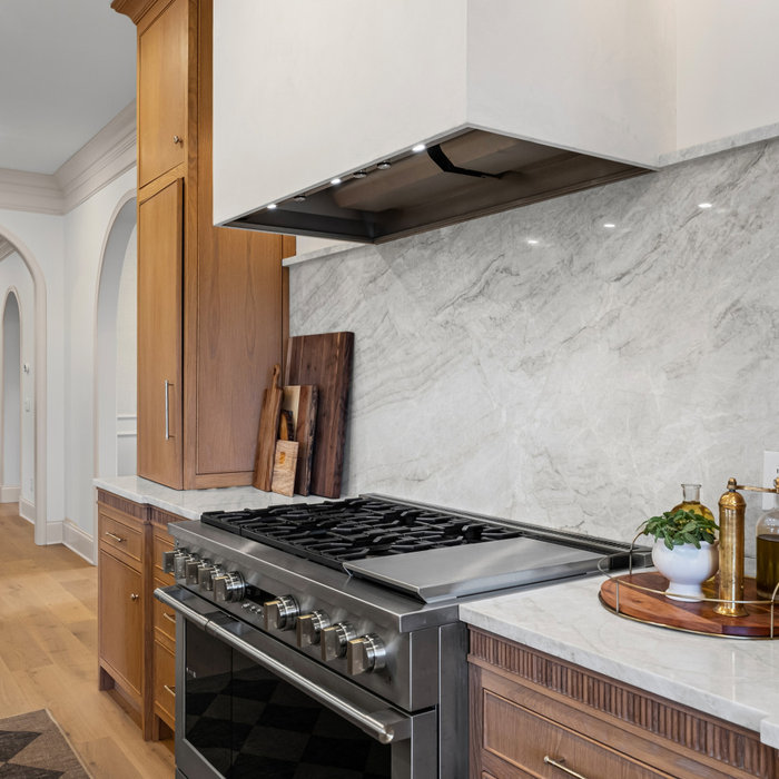Example of a kitchen design in Nashville