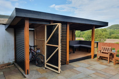 Inspiration for a medium sized modern detached garden shed in Other.