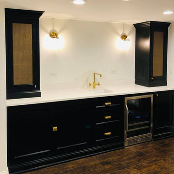 Custom black bar - Glenview