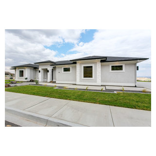 Tempo Side Load - Transitional - Exterior - Seattle - by Prodigy Homes ...
