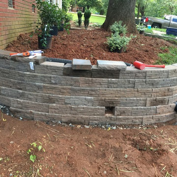 Front Yard Landscaping with Retaining Wall