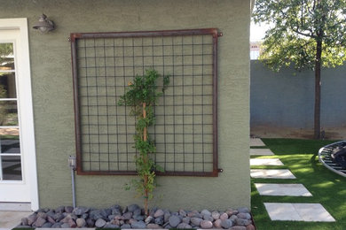 Inspiration for a rustic patio remodel in Phoenix
