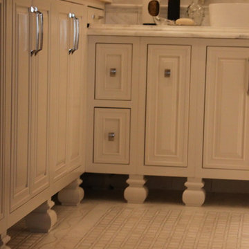 Transitional Master Bath with Elegance