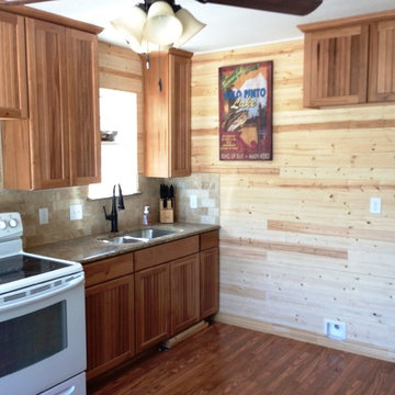 Garage, apartment and loft - Mineral Wells