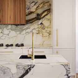 Calacatta Noir - Products