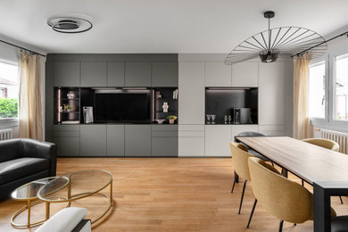 Inspiration pour une salle de séjour design.